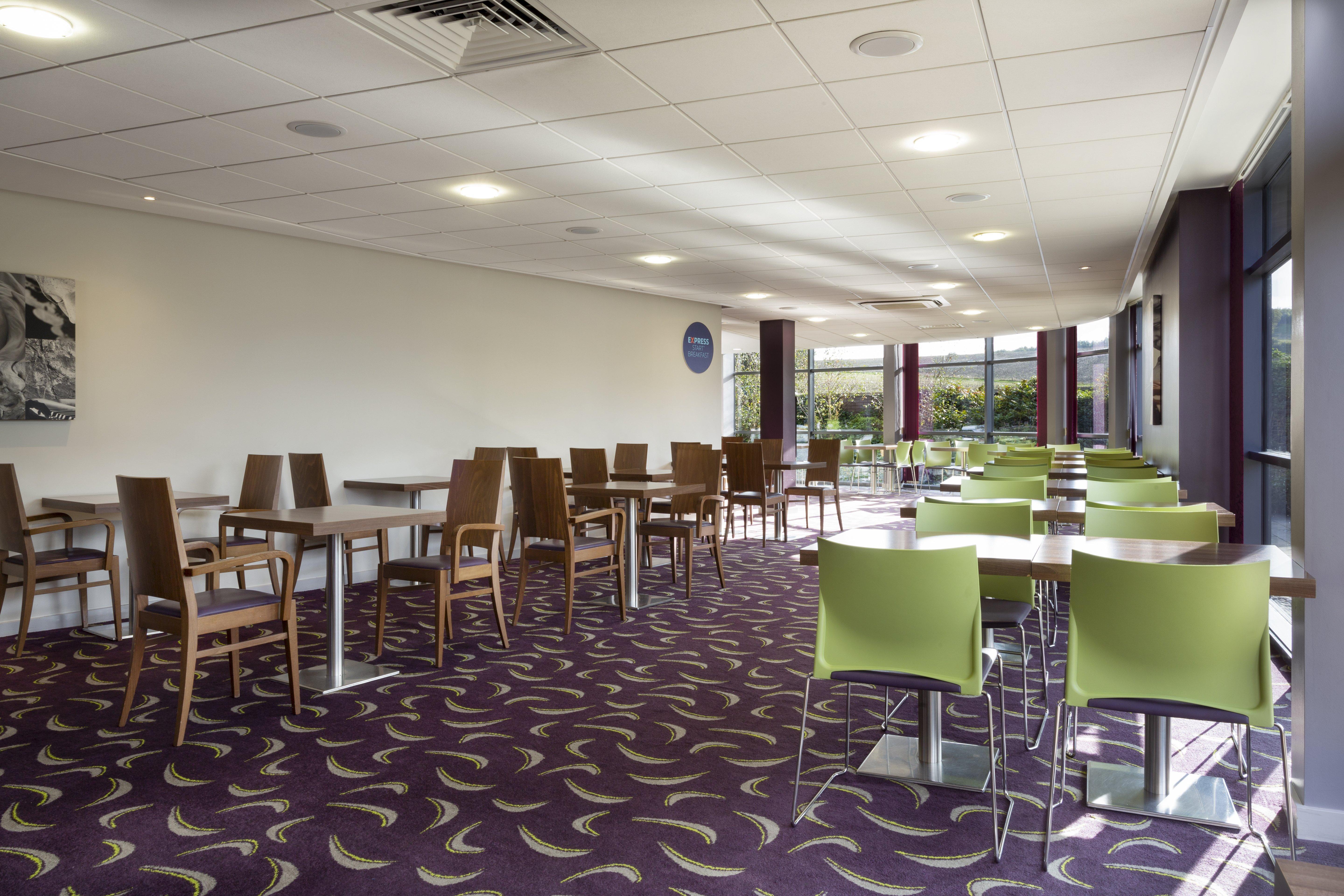 Holiday Inn Express Dunstable, An Ihg Hotel Kültér fotó