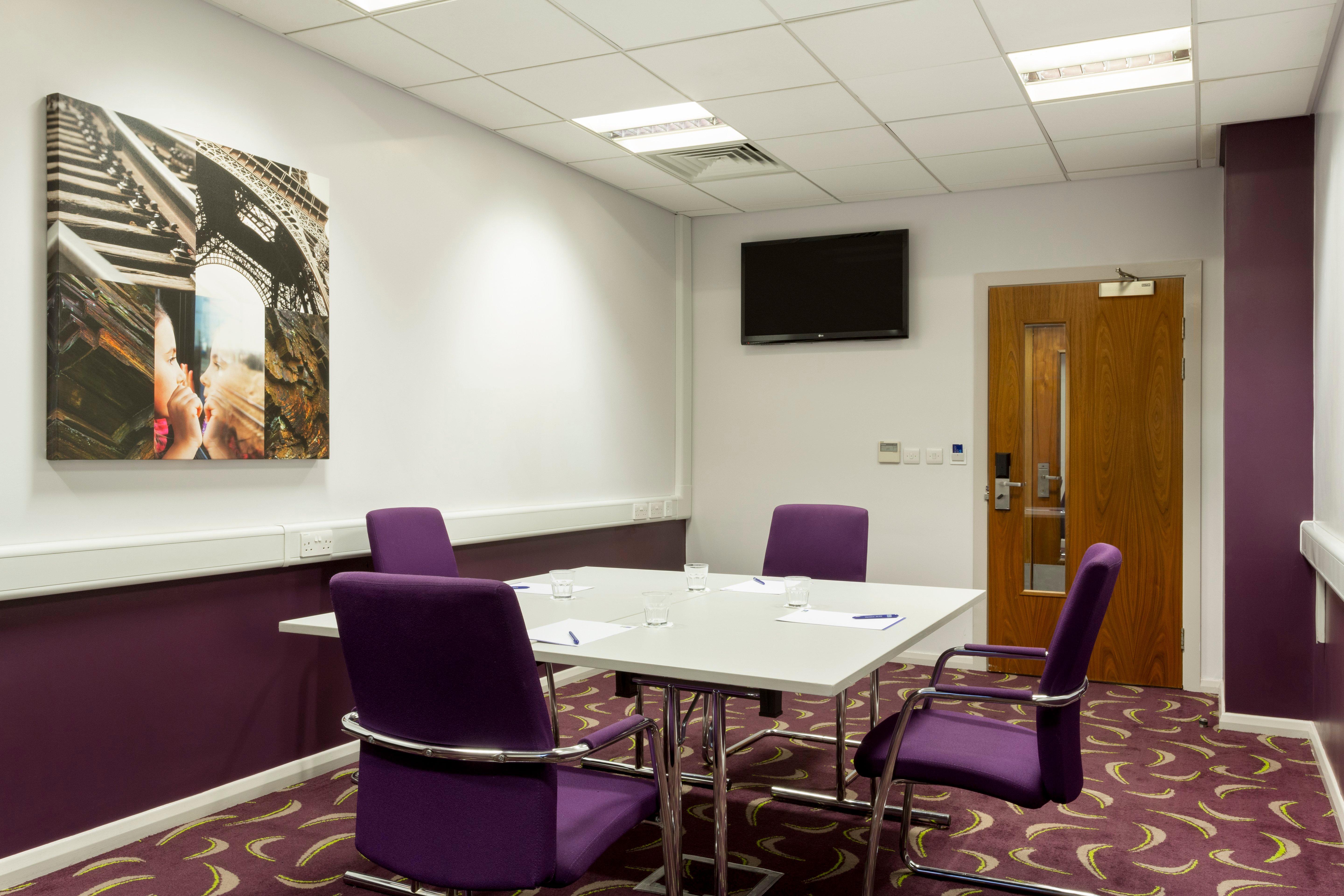 Holiday Inn Express Dunstable, An Ihg Hotel Kültér fotó