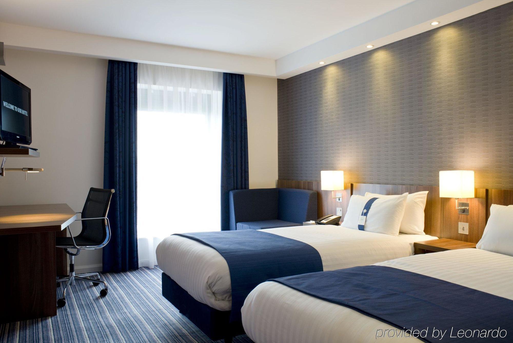 Holiday Inn Express Dunstable, An Ihg Hotel Kültér fotó